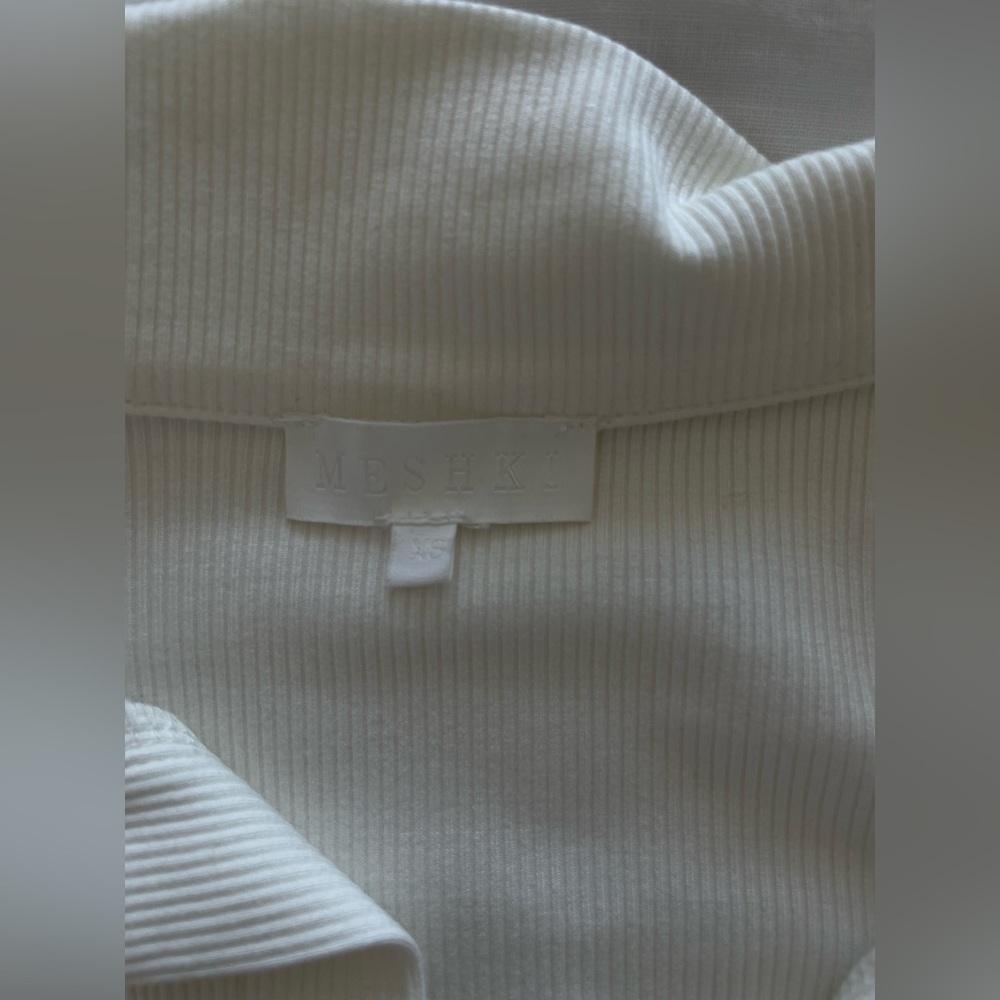 Meshki collared bodysuit - Picture 2 of 2